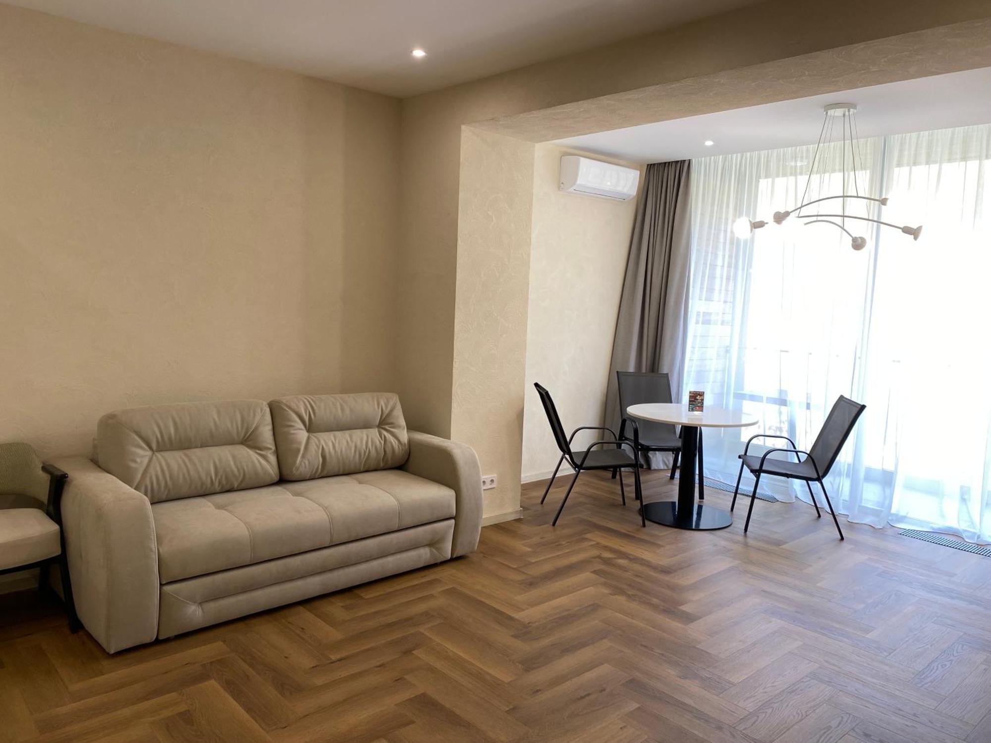 Apartments near the sea Odesa Exterior photo